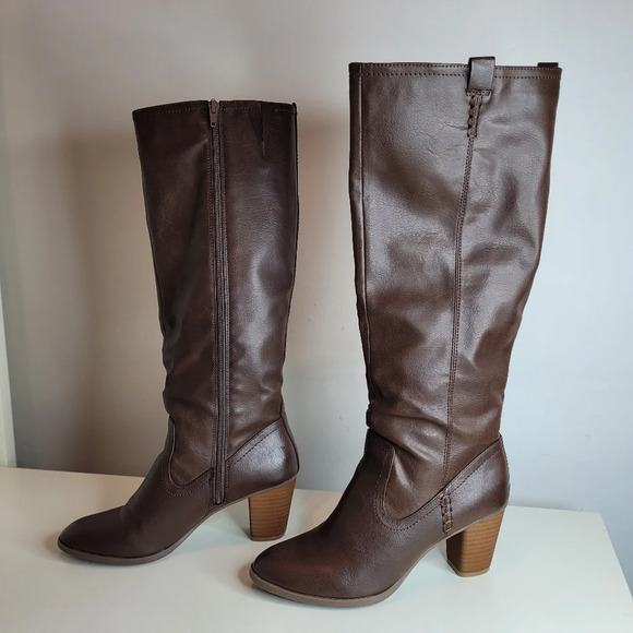 Nicole ABBY Brown Faux Leather Heeled Boots Size Women's 6.5 - Picture 2 of 12